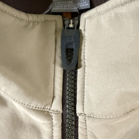 Nike Jacket Mens XL Beige White Fleece Lined Full Zip Zip Pockets Swoosh Outdoor - Picture 9 of 14